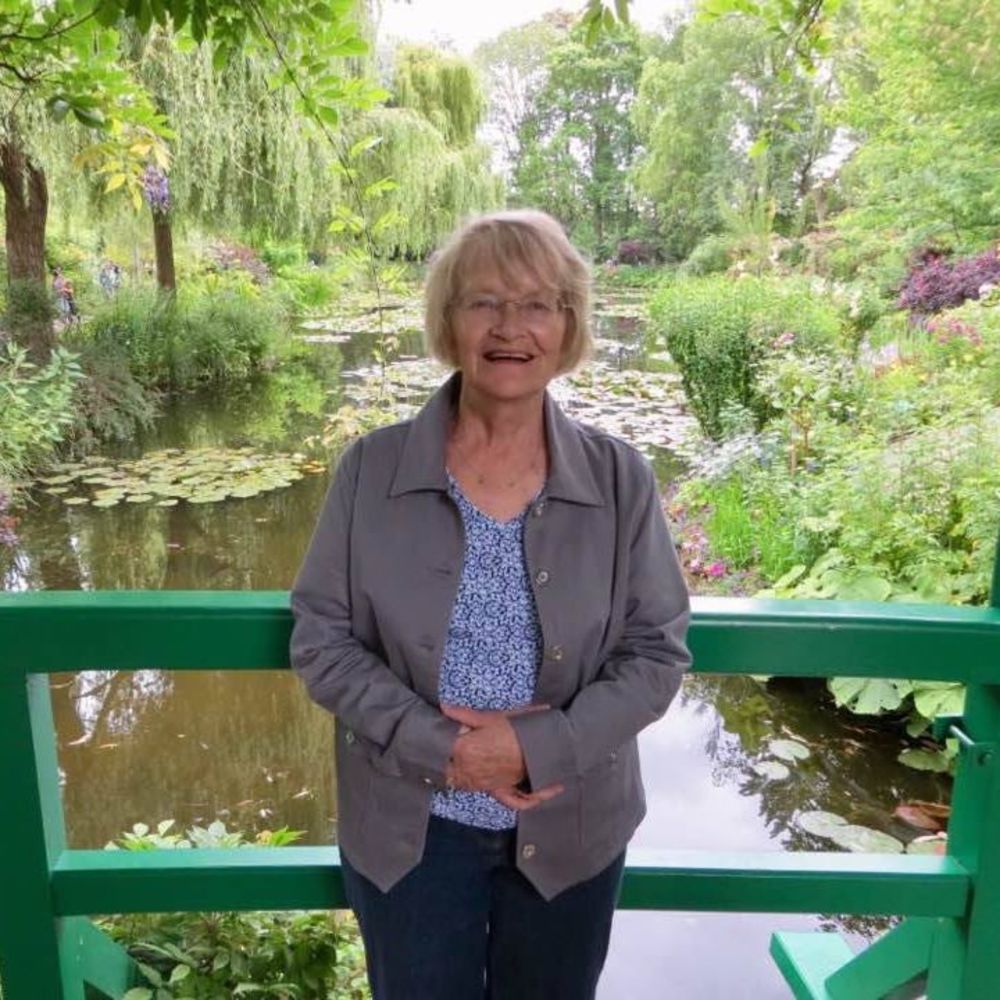 Meet your Posher, Shirley